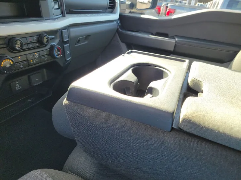 2025 FORD F250