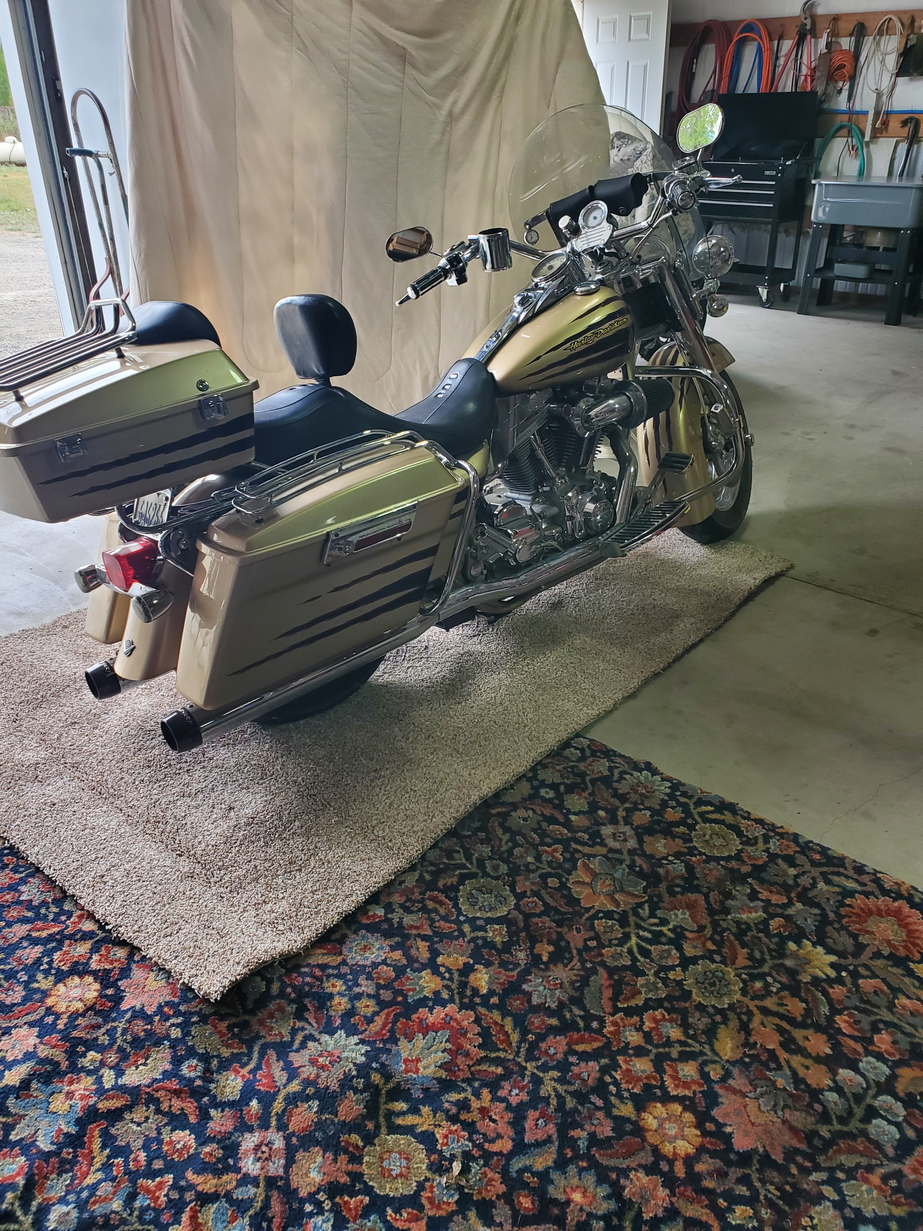 2003 Harley-Davidson ROAD KING FLHRSEI in twisp WA