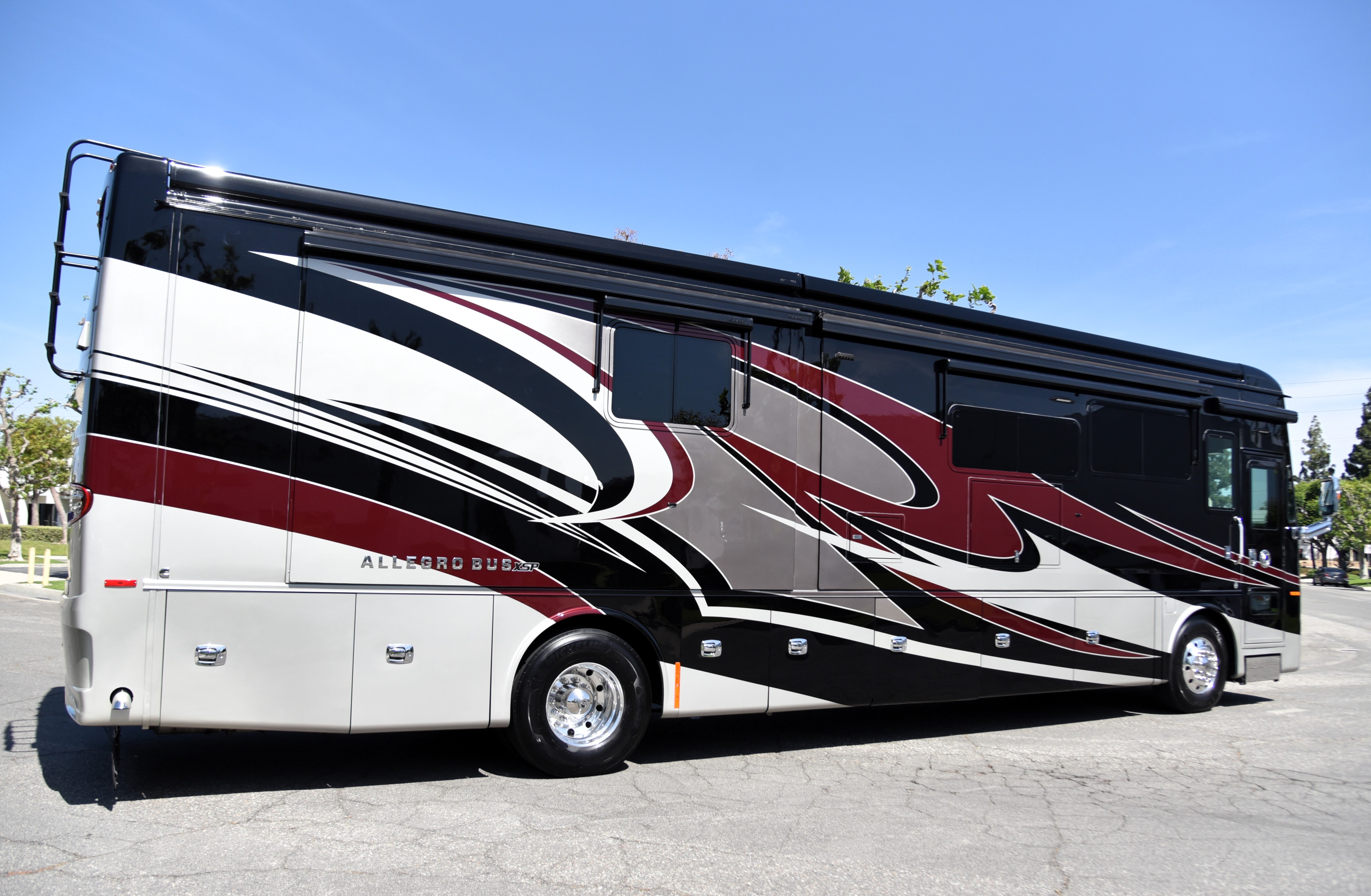 2020 Tiffin Motorhomes ALLEGRO BUS 40 IP in orange CA