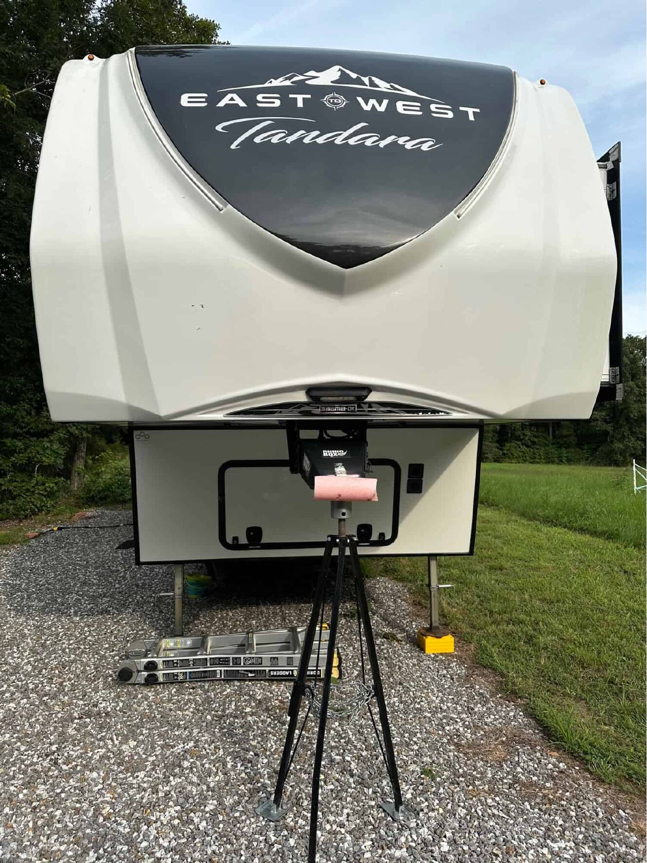 A photo of this 2022 East To West TANDARA 386MB-OK
