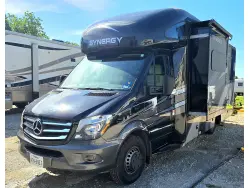 2018 THOR MOTOR COACH Synergy 24TT