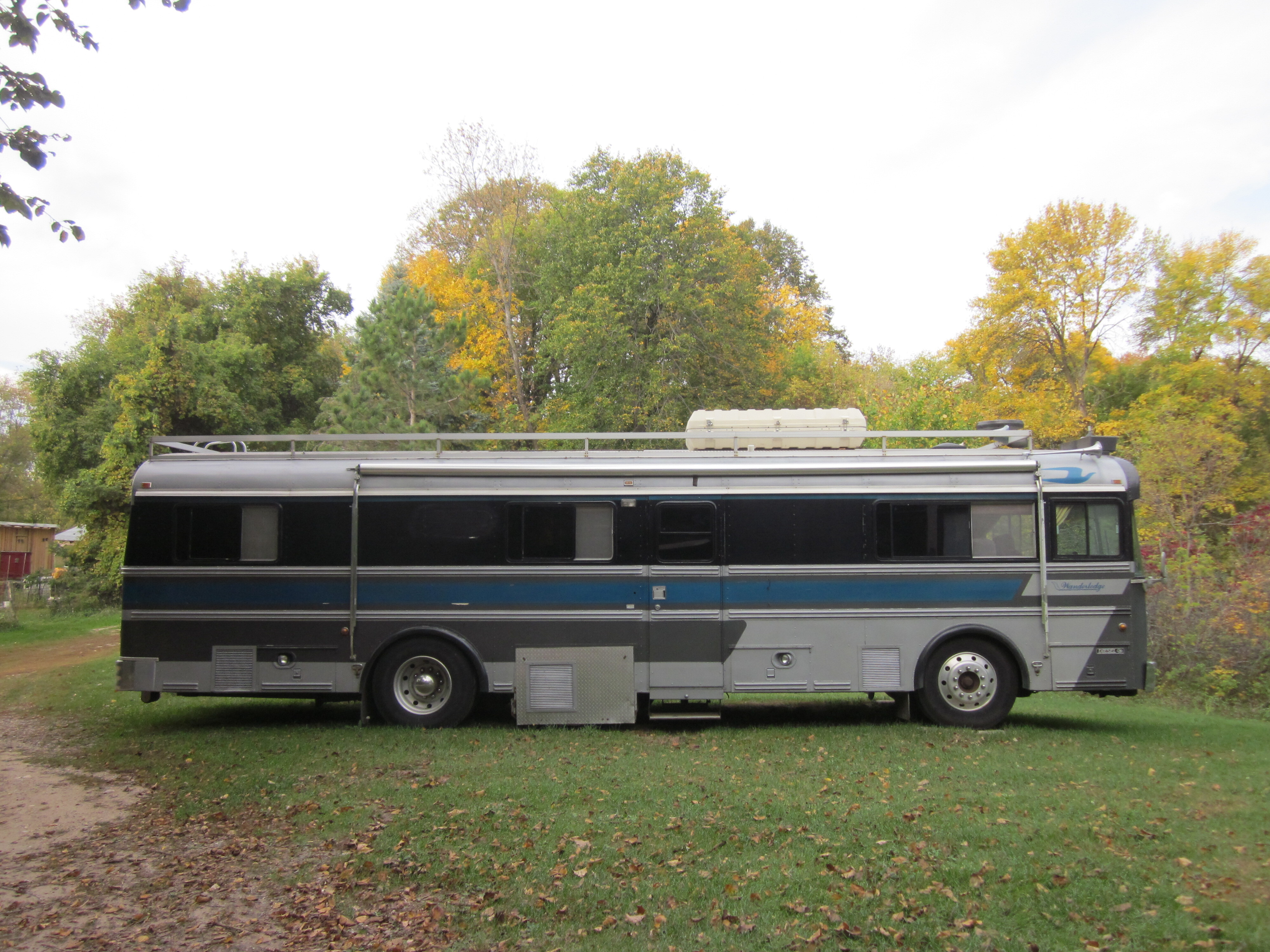 1981 Blue Bird WANDERLODGE 35 FC RV