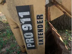 2003 JOHN DEERE 250 II