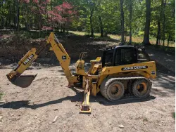 2003 JOHN DEERE 250 II