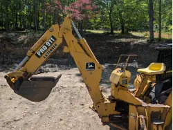 2003 JOHN DEERE 250 II