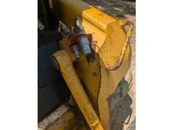 2003 JOHN DEERE 250 II