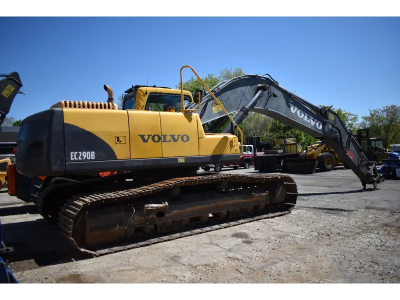 2005 VOLVO EC290B LC