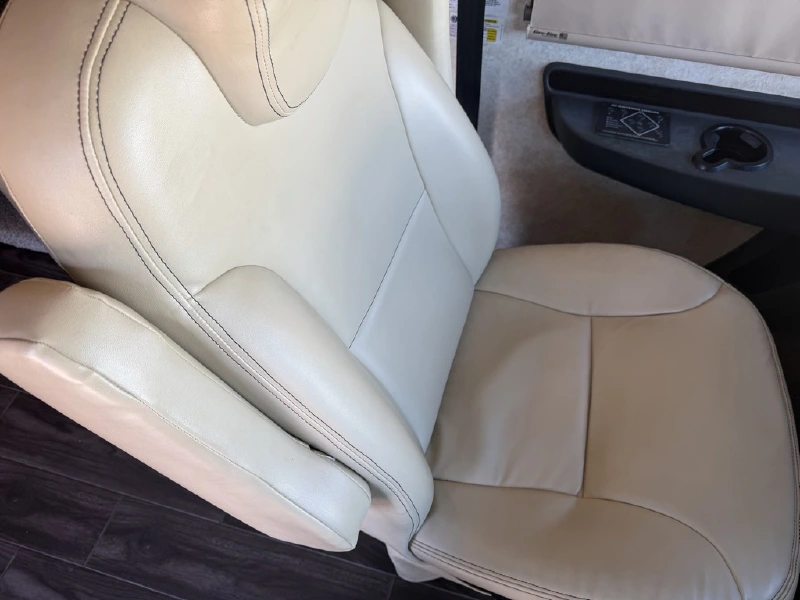 2017 FOREST RIVER GEORGETOWN 369XL