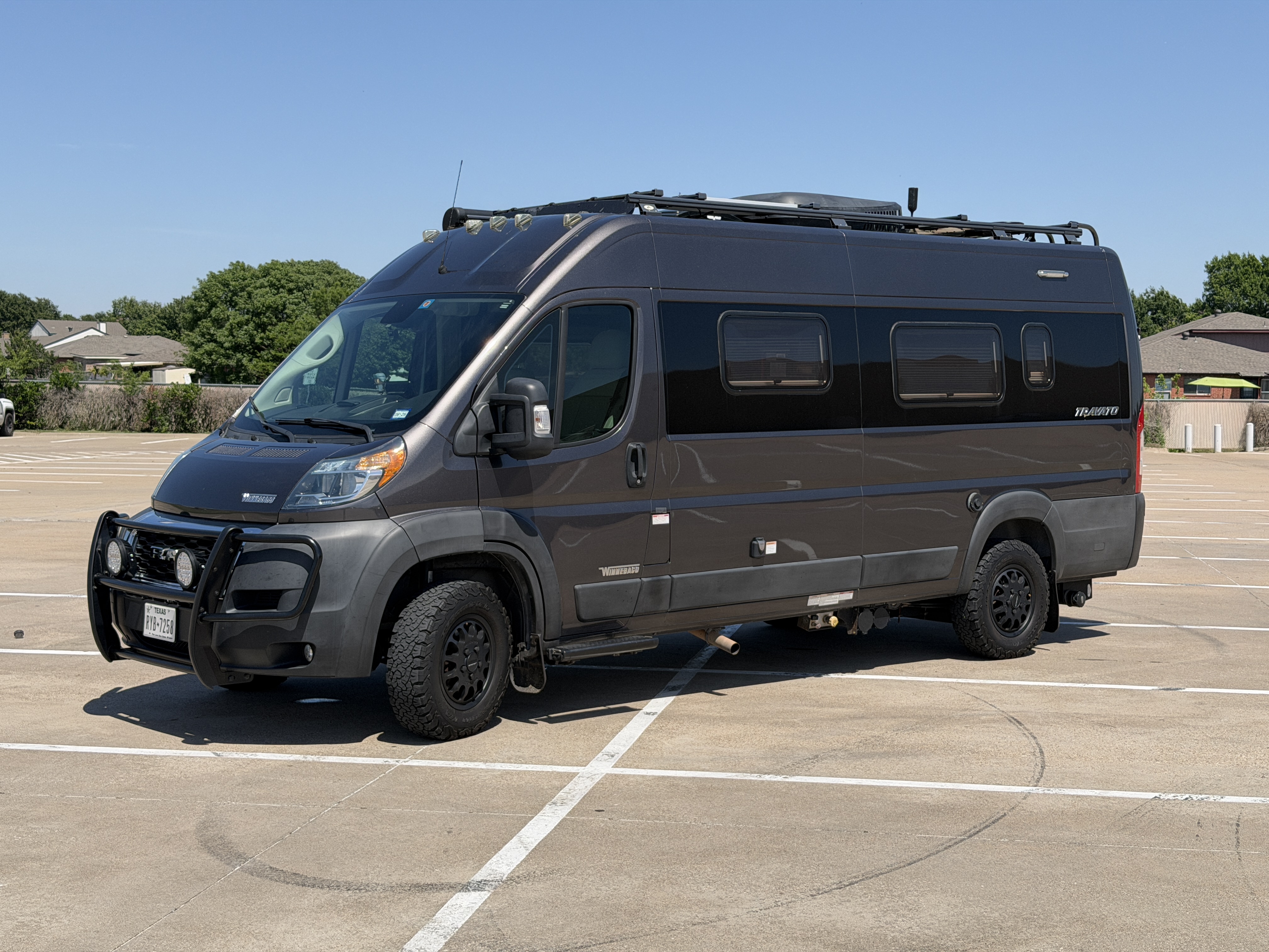 2022 Winnebago TRAVATO 59KL RV