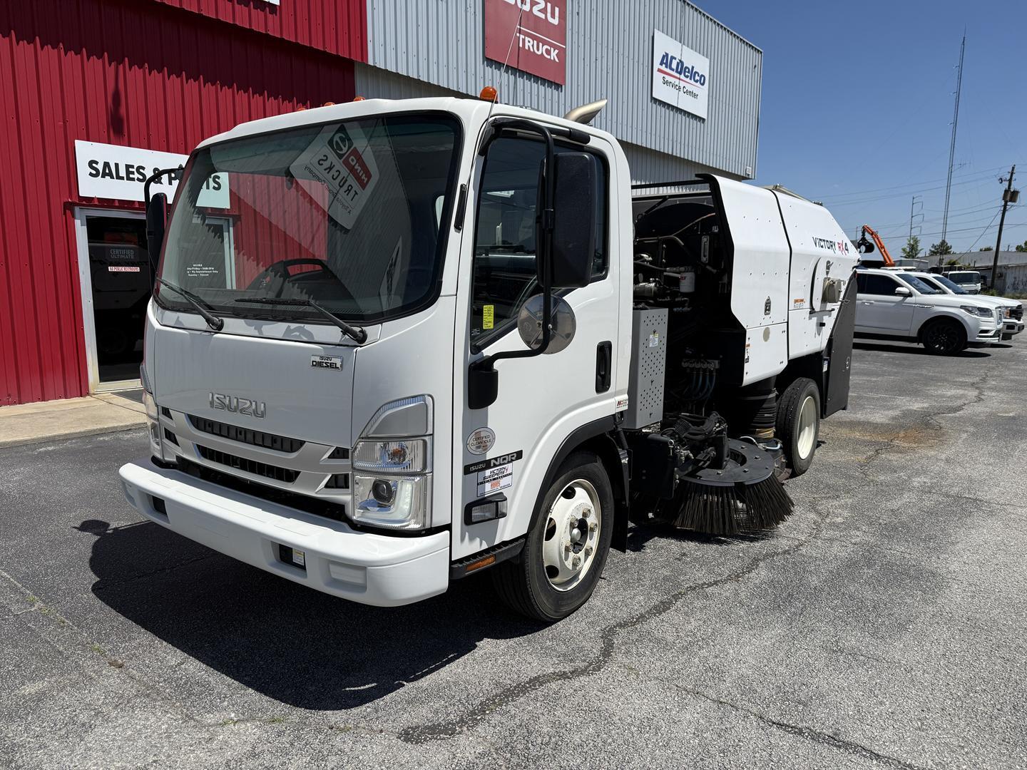 2022 ISUZU NQR in Augusta, GA