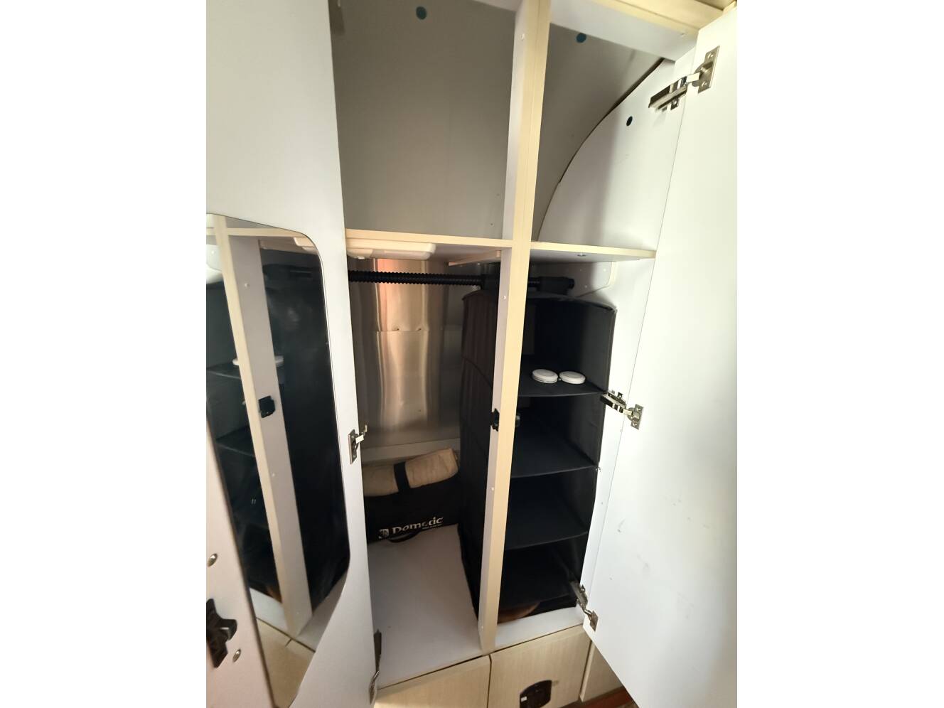 A photo of this 2018 Airstream INTERNATIONAL SERENITY 27FBQ