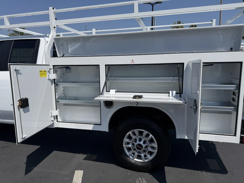 2026 GMC SIERRA 2500 PRO DBL CAB GAS