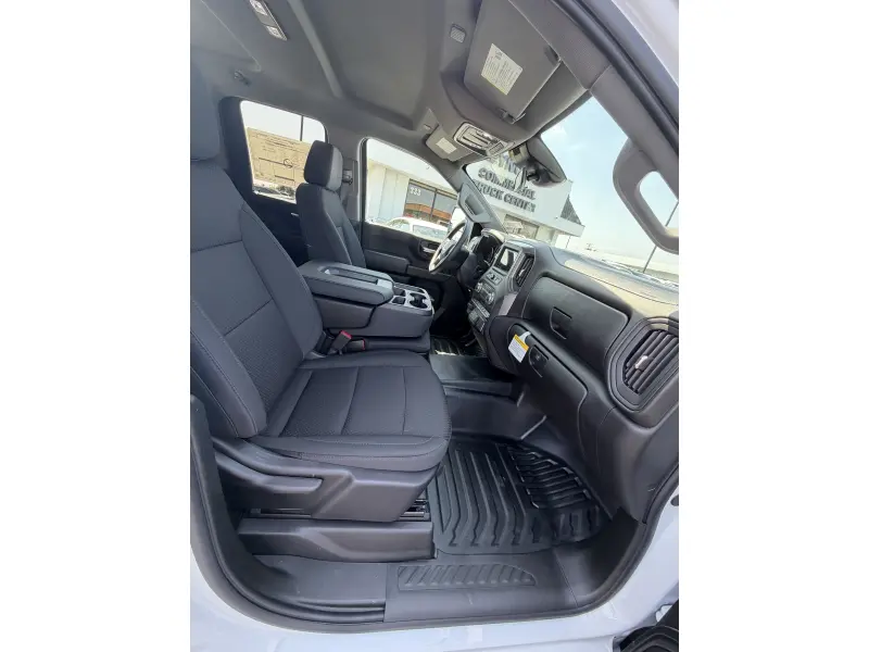2026 GMC SIERRA 2500 PRO DBL CAB GAS