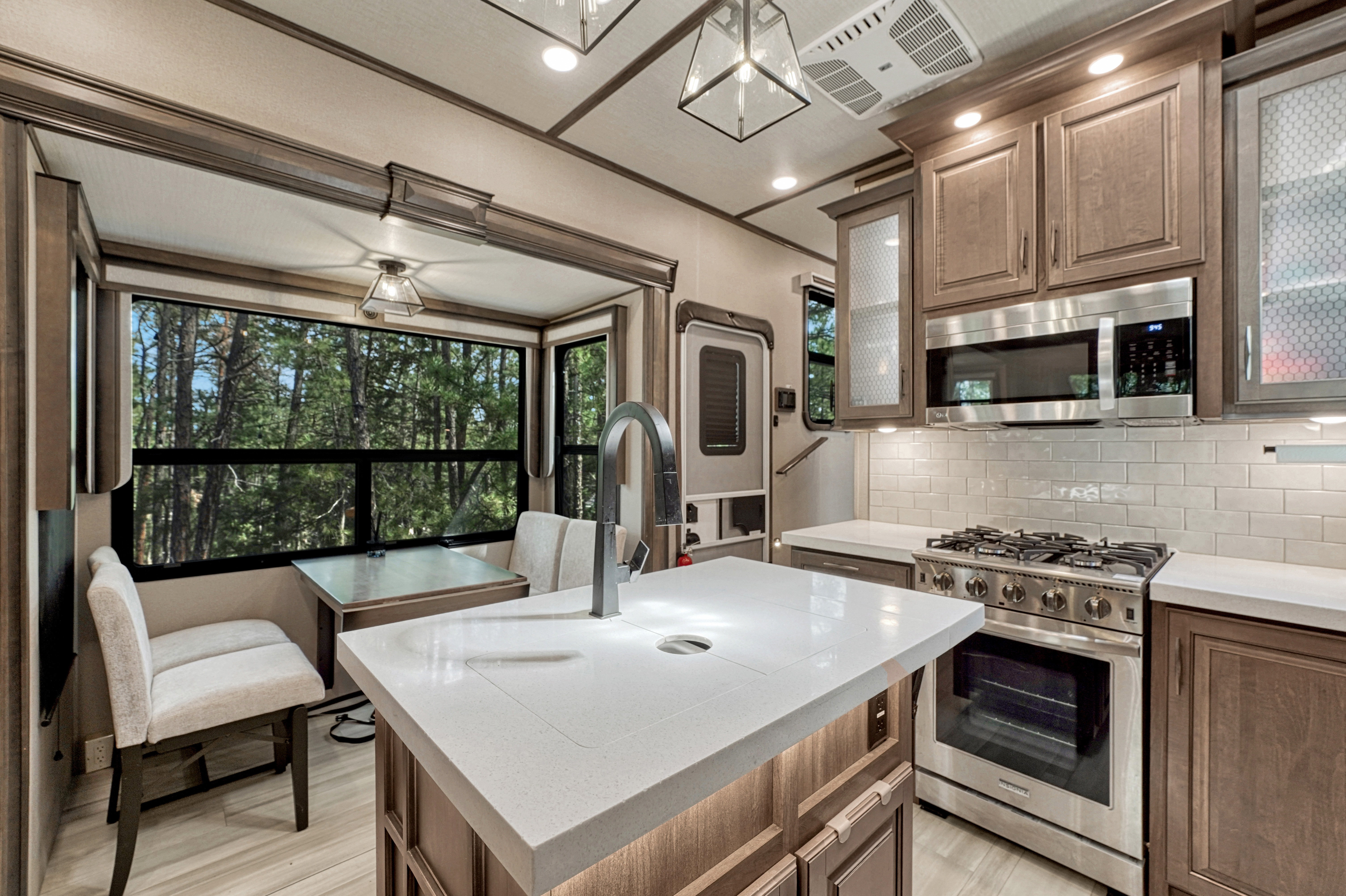 2021 Grand Design SOLITUDE 346FLS in colorado springs CO