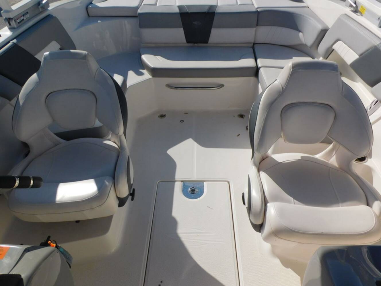 A photo of this 2021 Chaparral 23 SSi OB
