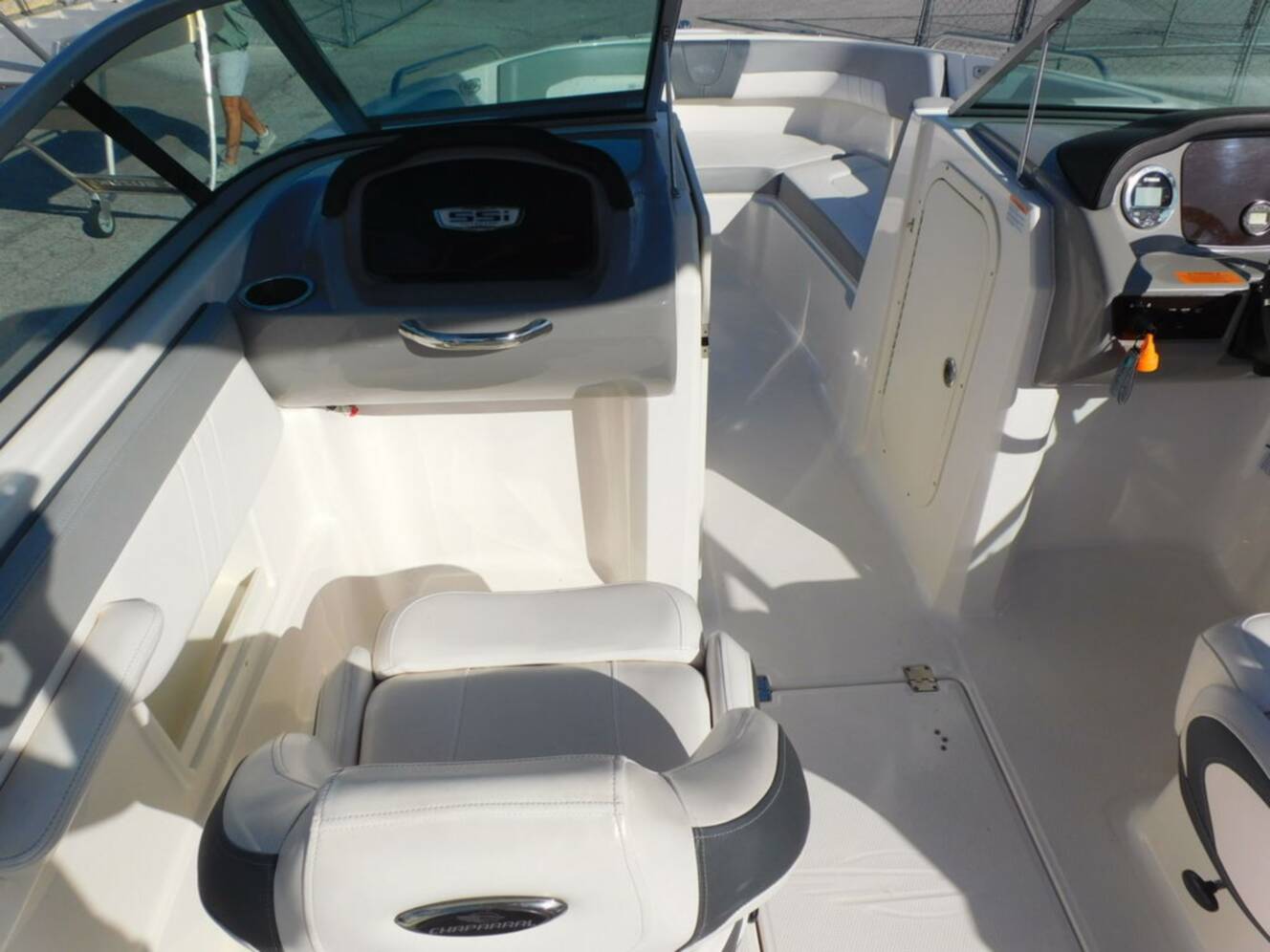 A photo of this 2021 Chaparral 23 SSi OB
