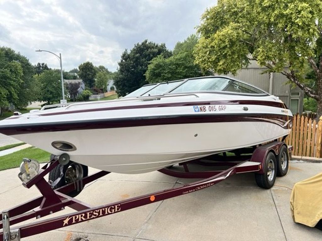2002 Crownline 20 Bow Rider in omaha NE