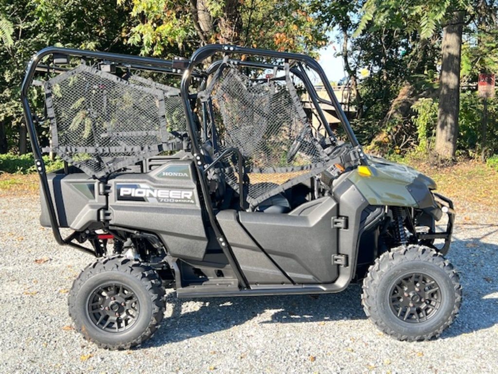 2026 Honda® Pioneer 700-4 Deluxe in palmerton PA