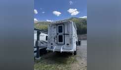 2022 Northern Lite 10-2EXCD LE DRY BATH RV