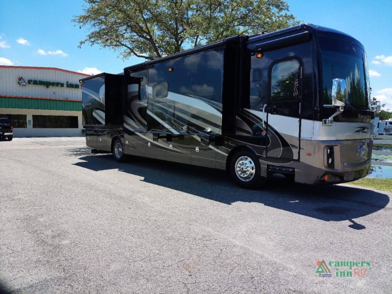 A photo of this 2019 Holiday Rambler Navigator 38N