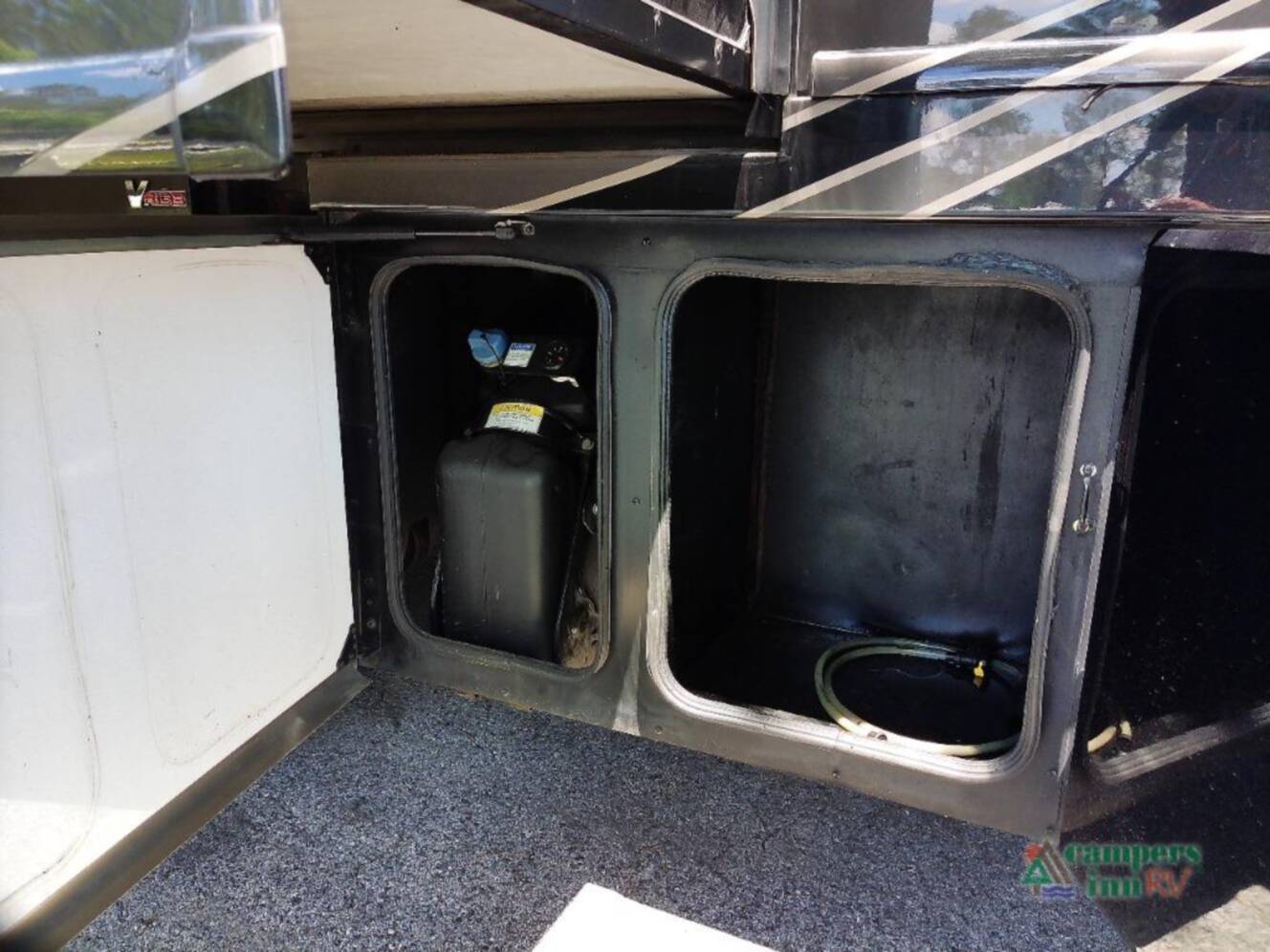A photo of this 2019 Holiday Rambler Navigator 38N
