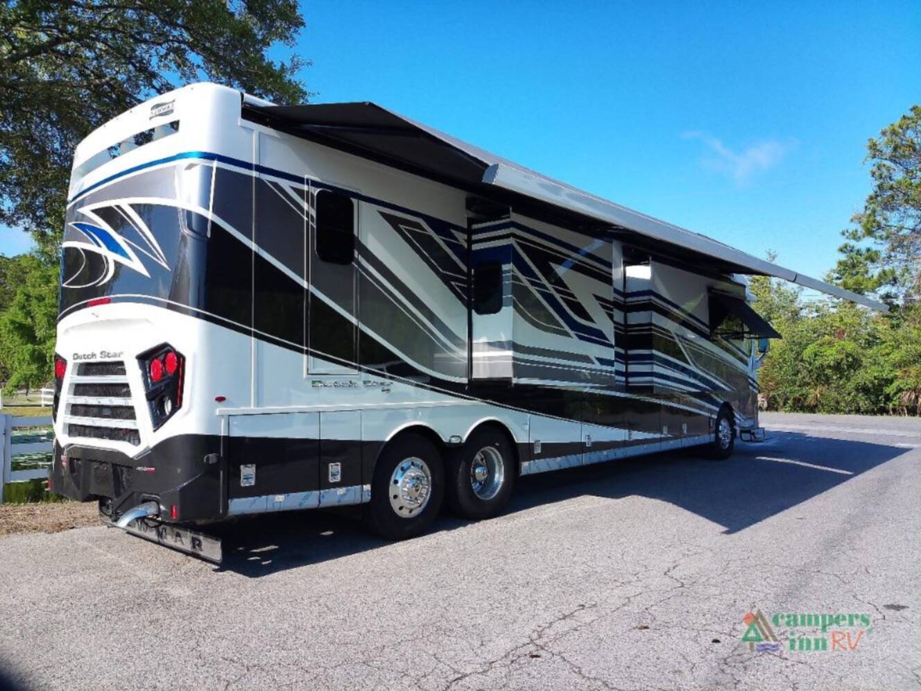 A photo of this 2026 Newmar Dutch Star 4369