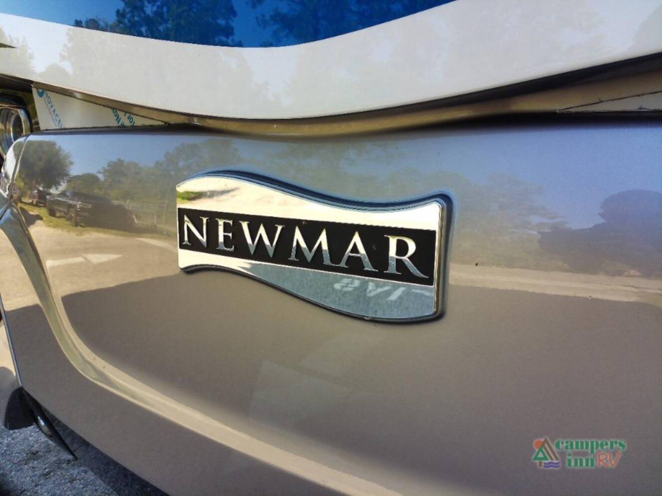 A photo of this 2026 Newmar Dutch Star 4369