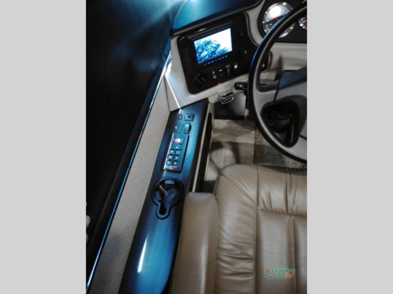 A photo of this 2019 Holiday Rambler Navigator 38N