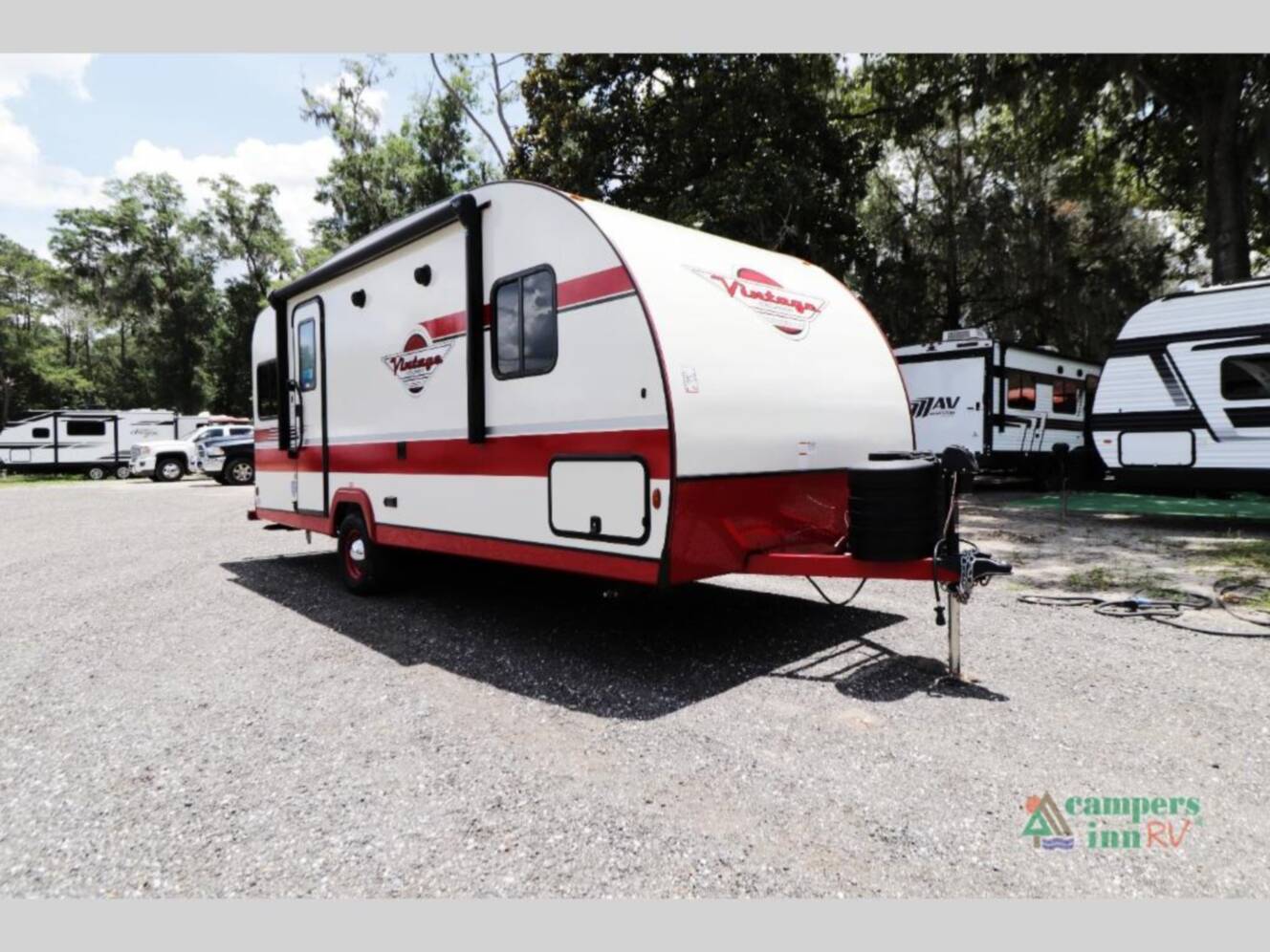 A photo of this 2026 Gulf Stream Rv Vintage Cruiser 19TWD
