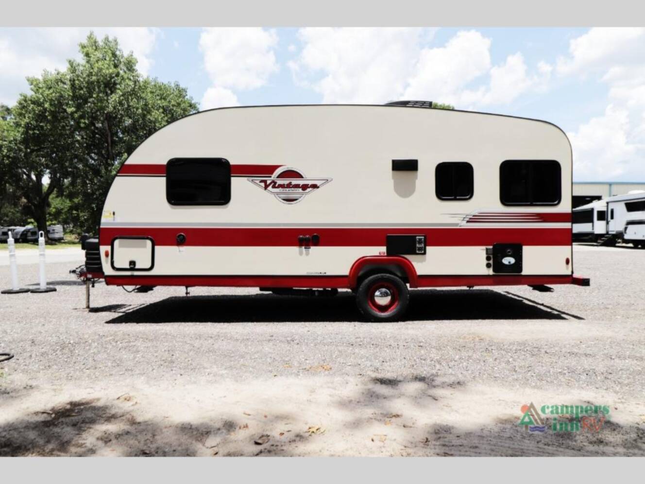 A photo of this 2026 Gulf Stream Rv Vintage Cruiser 19TWD