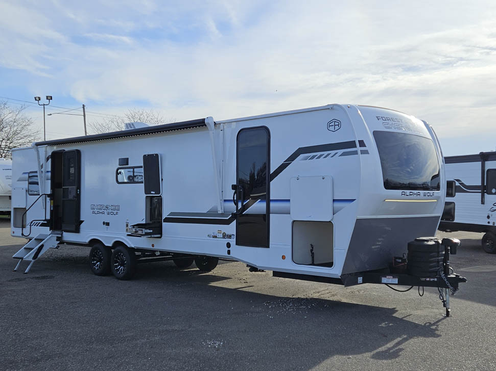 2026 Forest River Cherokee Alpha Wolf 29DCB in streetsboro OH