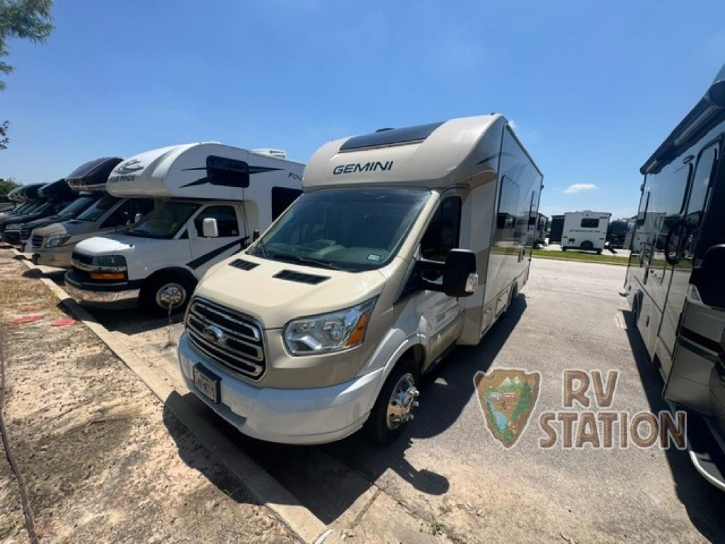 2018 Thor Motor Coach Gemini 23TR in college station TX