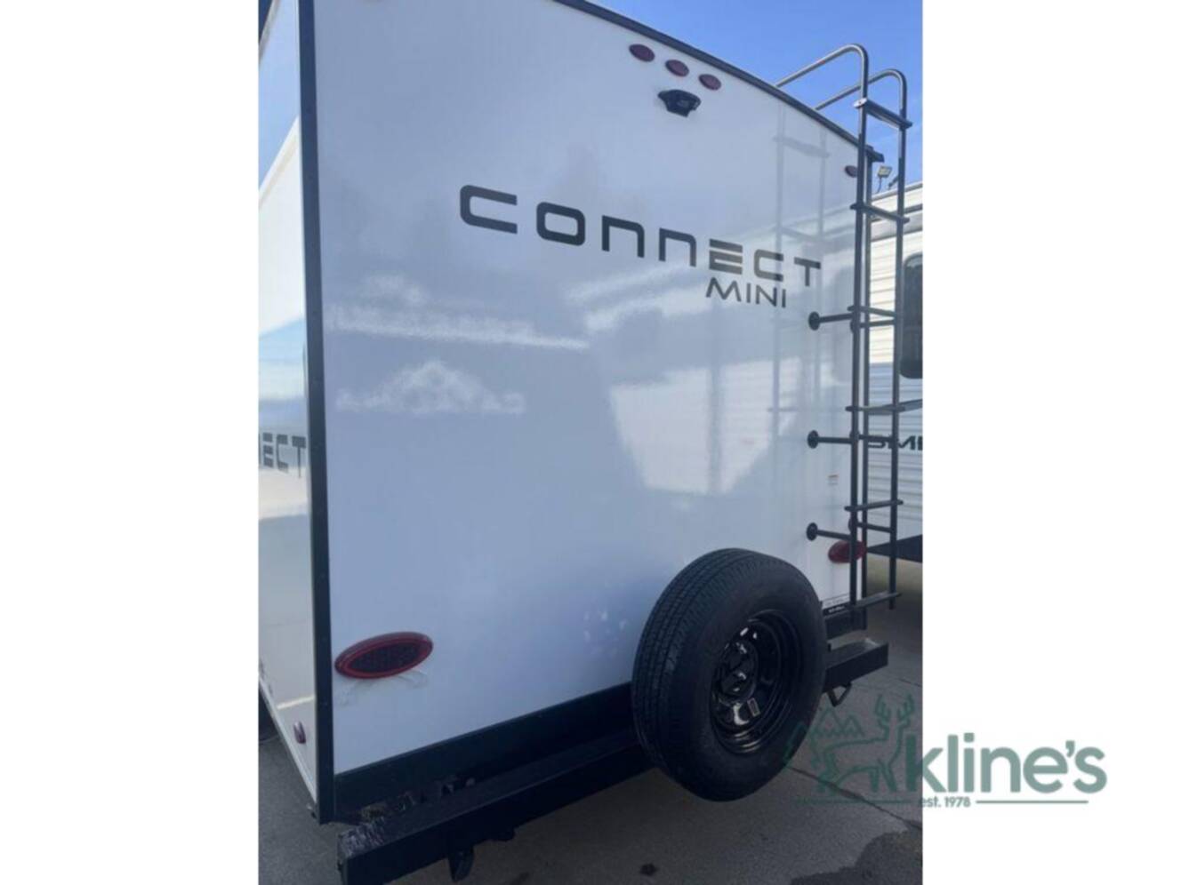 A photo of this 2026 Kz Connect Mini CM181RB