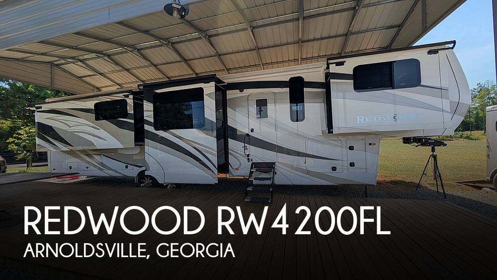2023 Crossroads Redwood RW4200FL RV