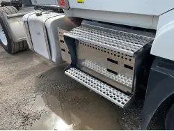 2018 VOLVO VNL