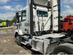 2018 VOLVO VNL
