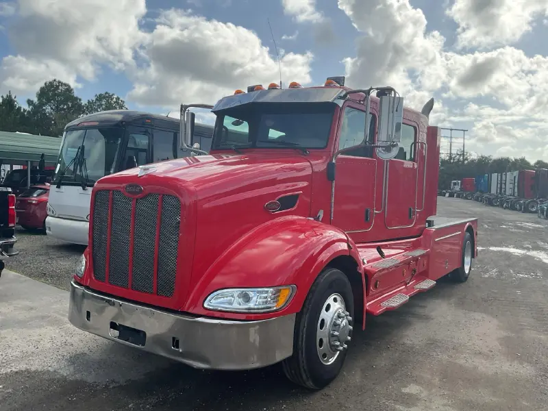 2009 PETERBILT 384