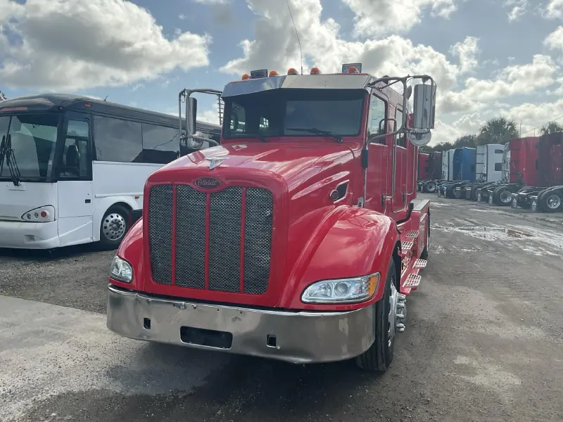 2009 PETERBILT 384
