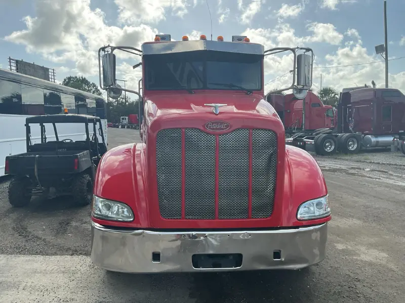 2009 PETERBILT 384
