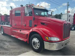 2009 PETERBILT 384
