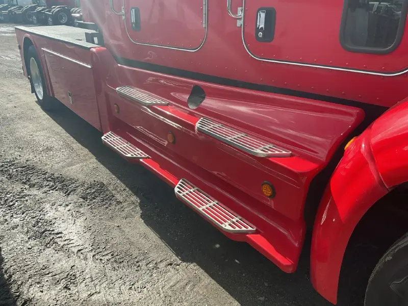 2009 PETERBILT 384