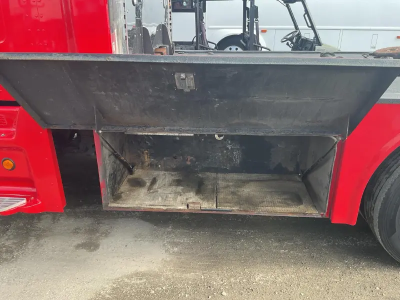 2009 PETERBILT 384