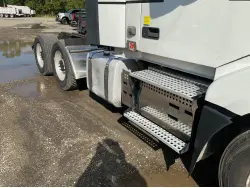 2018 VOLVO VNL