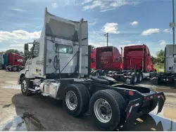 2018 VOLVO VNL