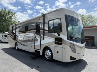 2014 FLEETWOOD EXCURSION 33A