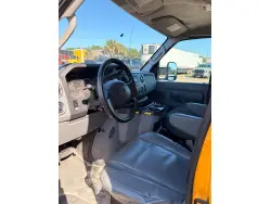2012 FORD E350 