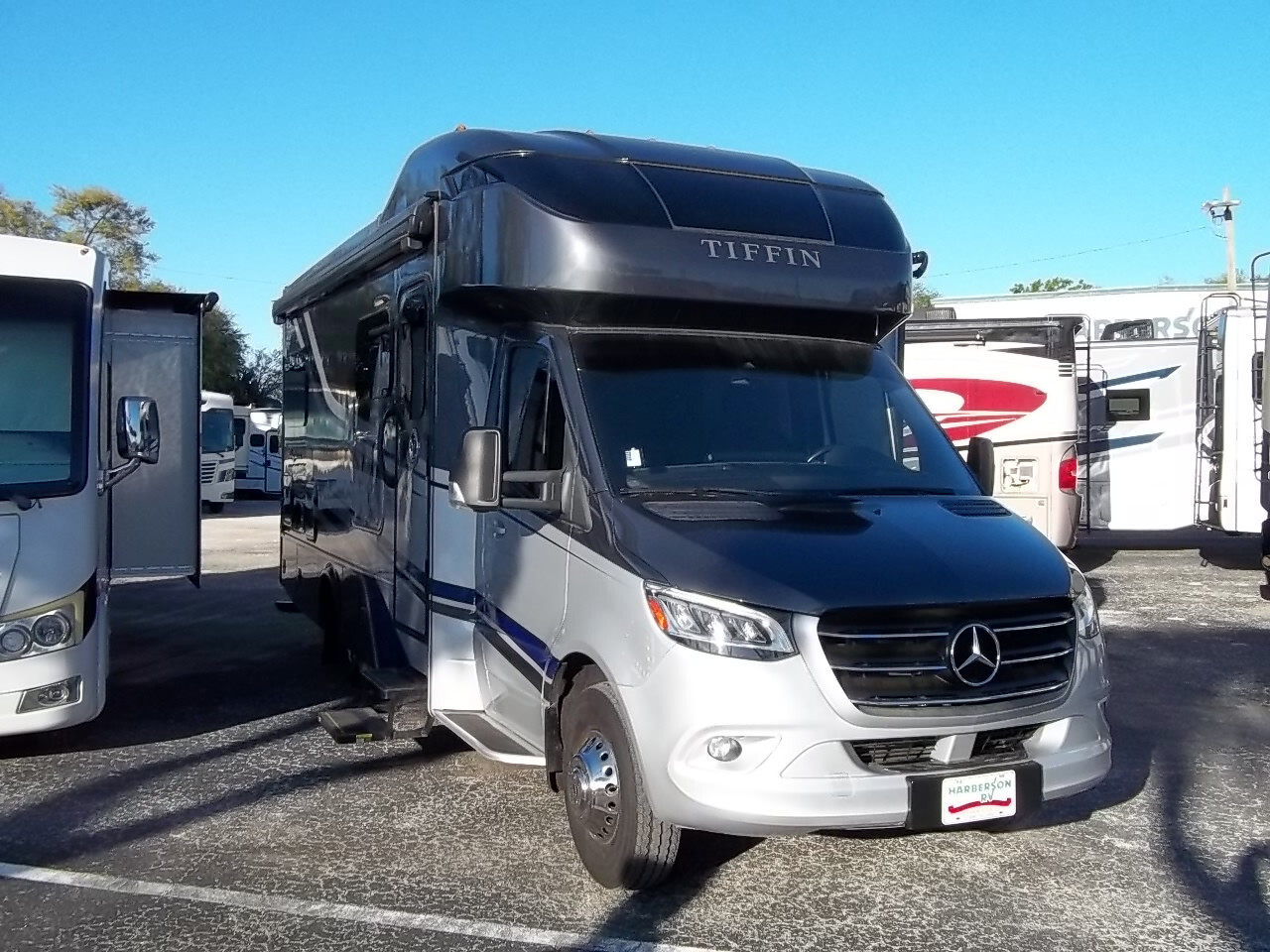 2020 Tiffin Motorhomes Wayfarer 24 TW in clearwater FL