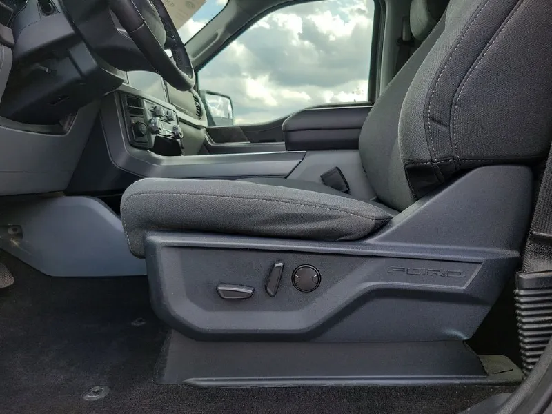 2023 FORD F150