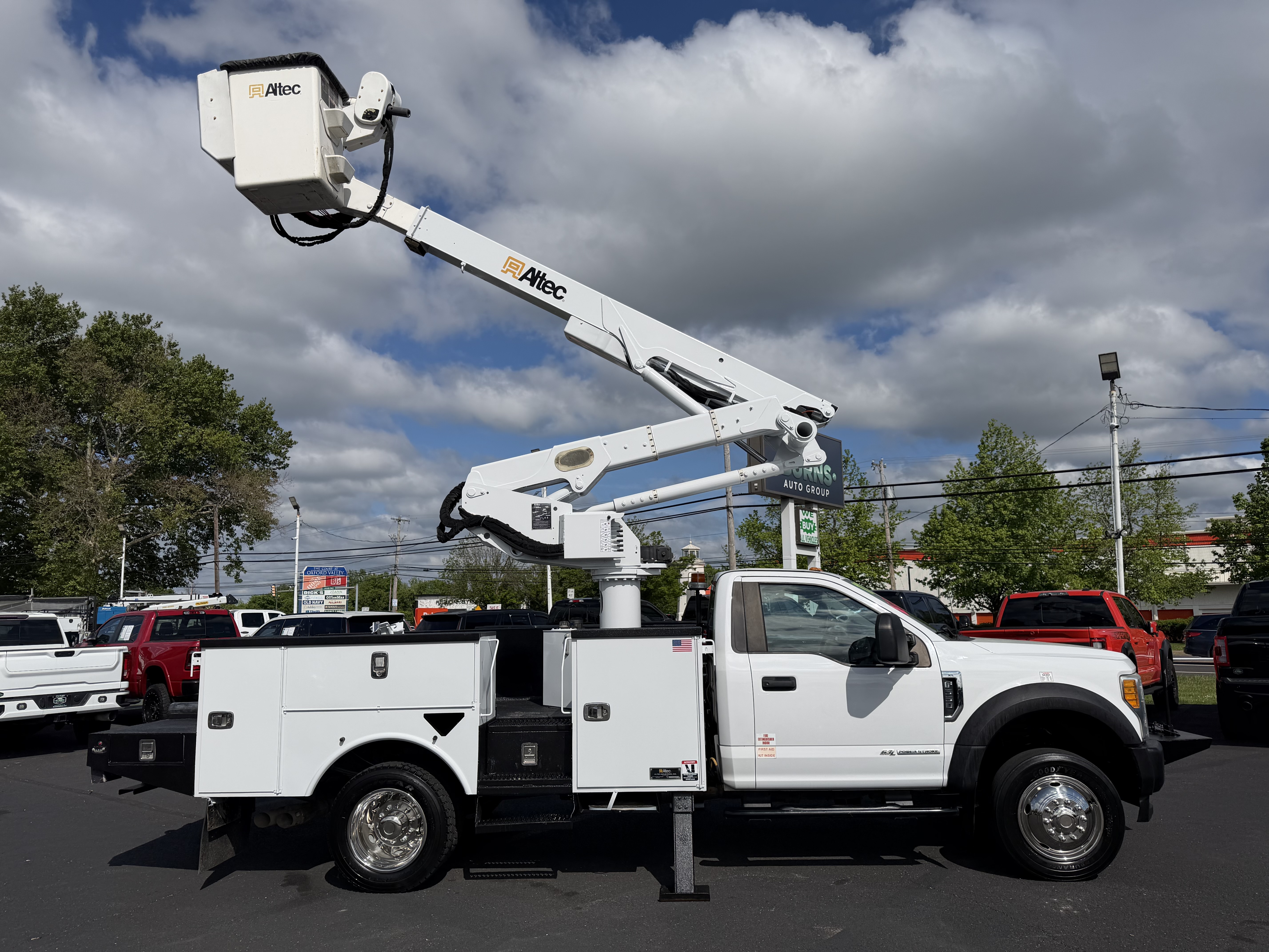 2017 FORD F550 in Fairless Hills, PA