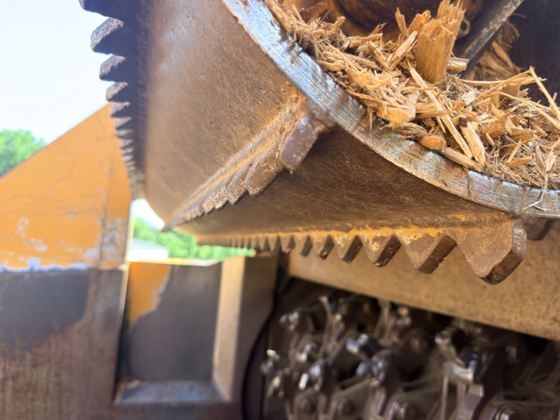 2022 BRUSH BANDIT BEAST 3680